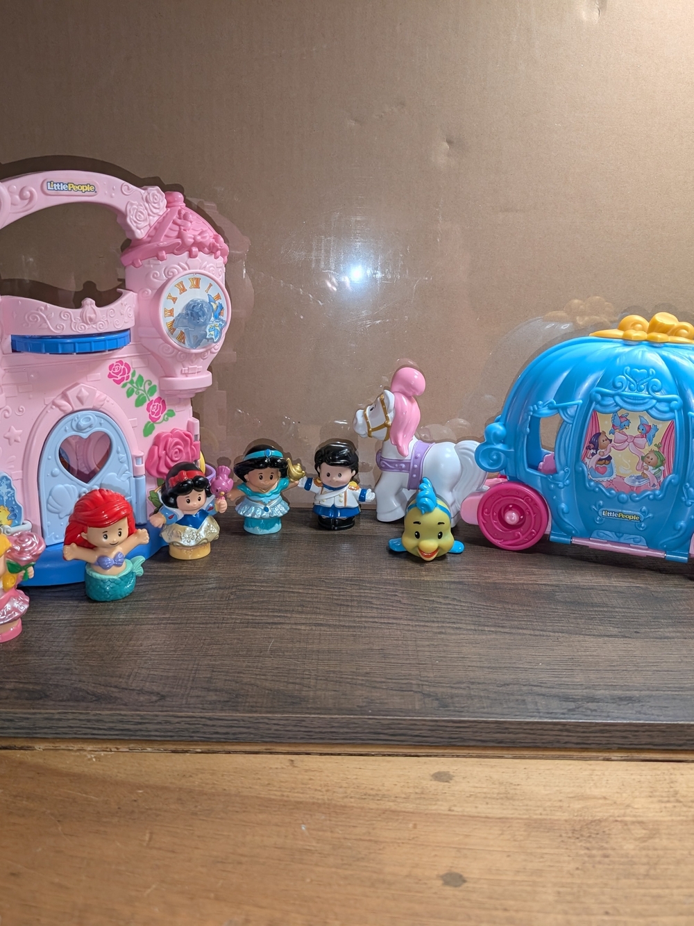 Fisher-Price Little People Princess Playset - Pink and Blue